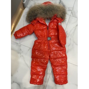 Слитный комбинезон Moncler красный